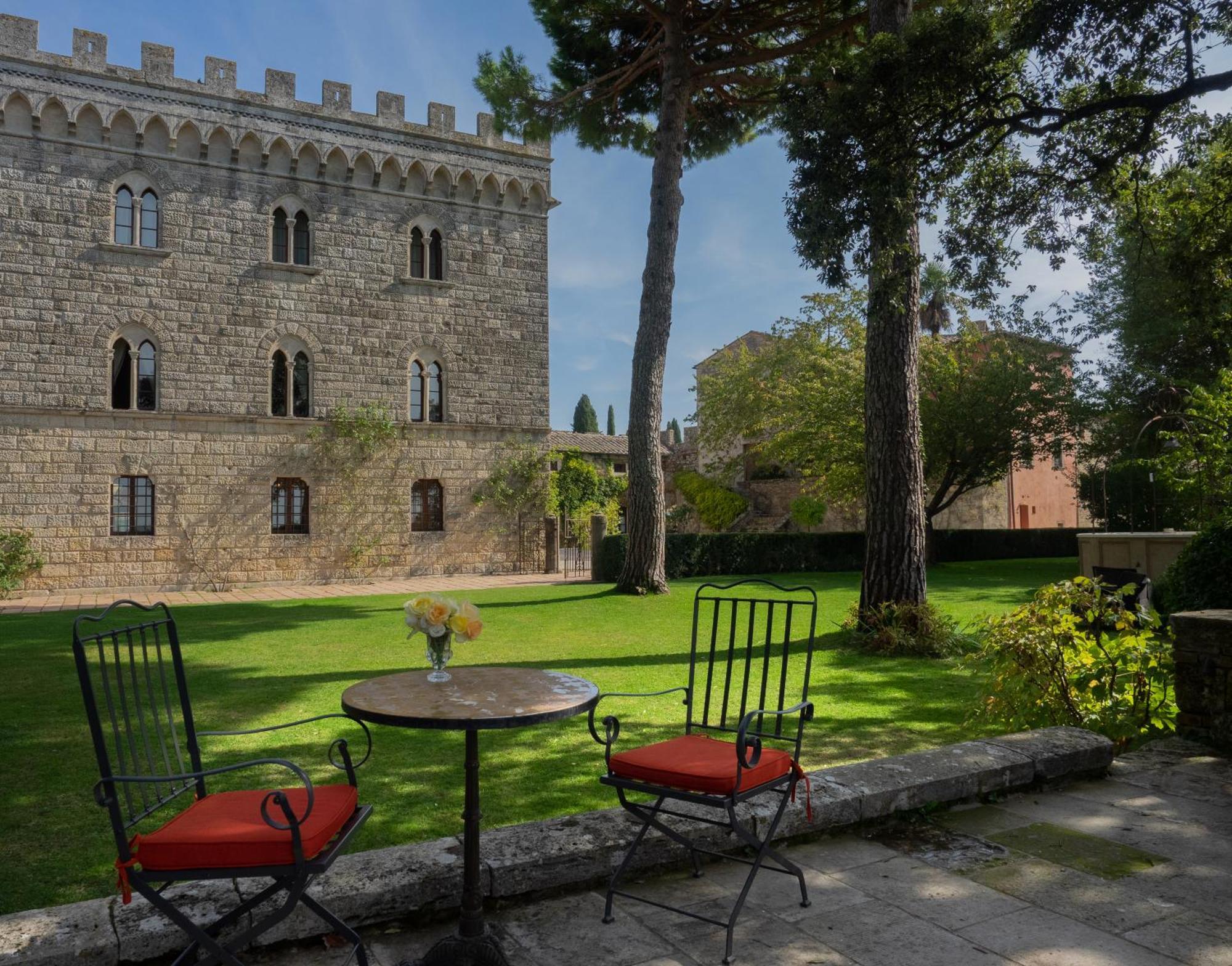Borgo Pignano Tuscany Eksteriør billede